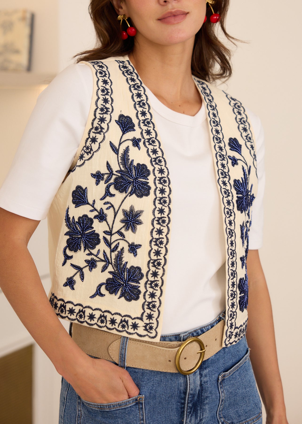 Adel vest