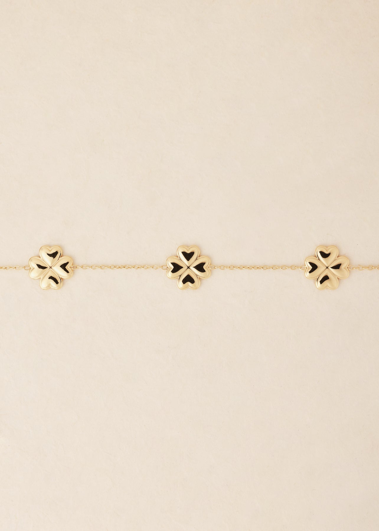 Collier Ava