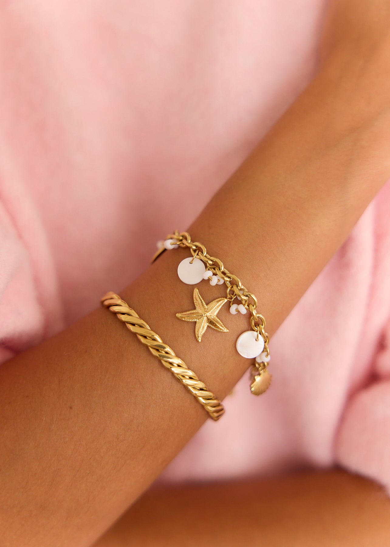 Opis Bracelet