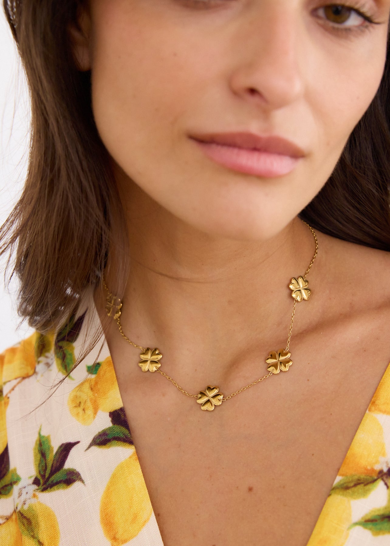 Collier Ava