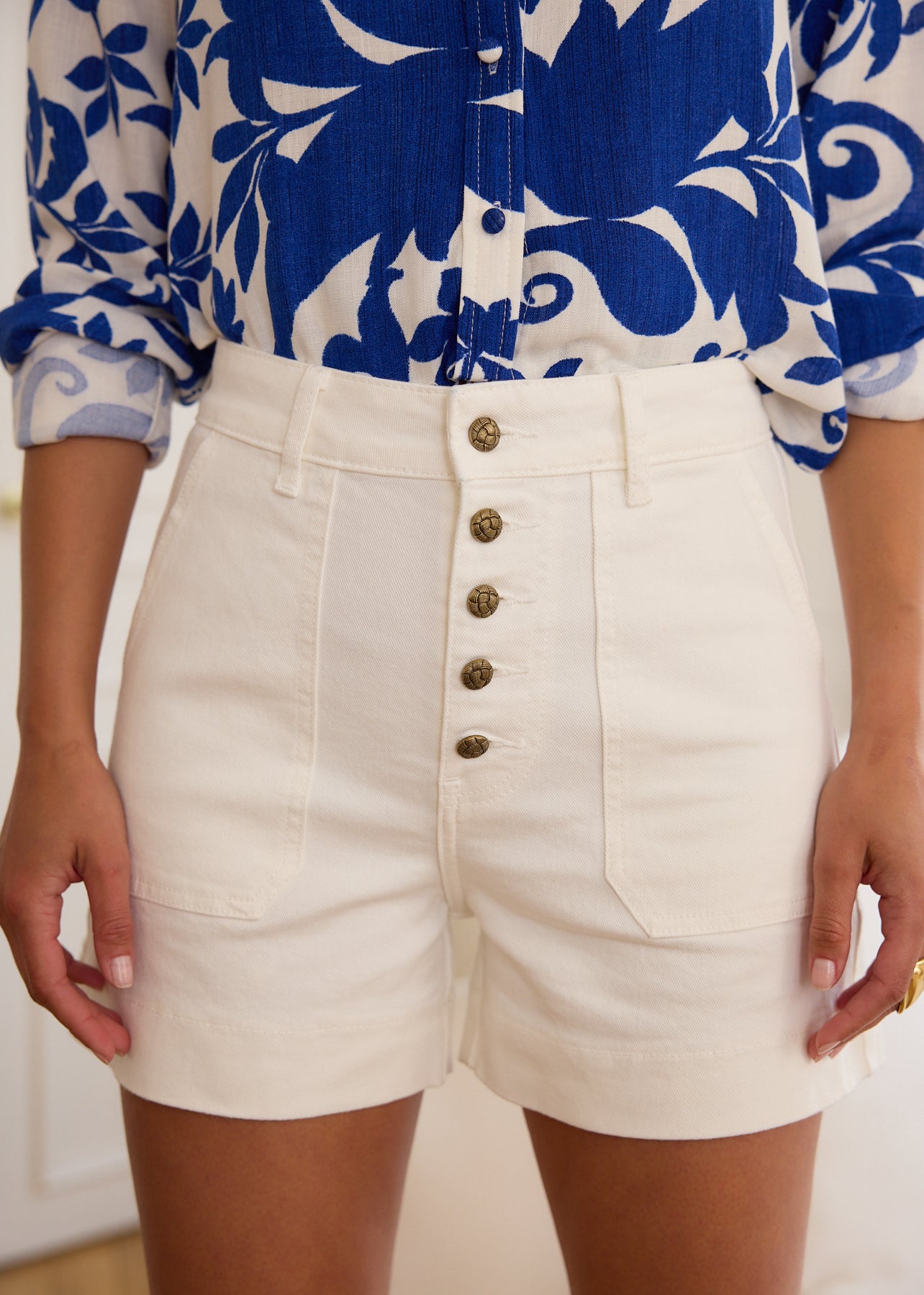 Swan Shorts