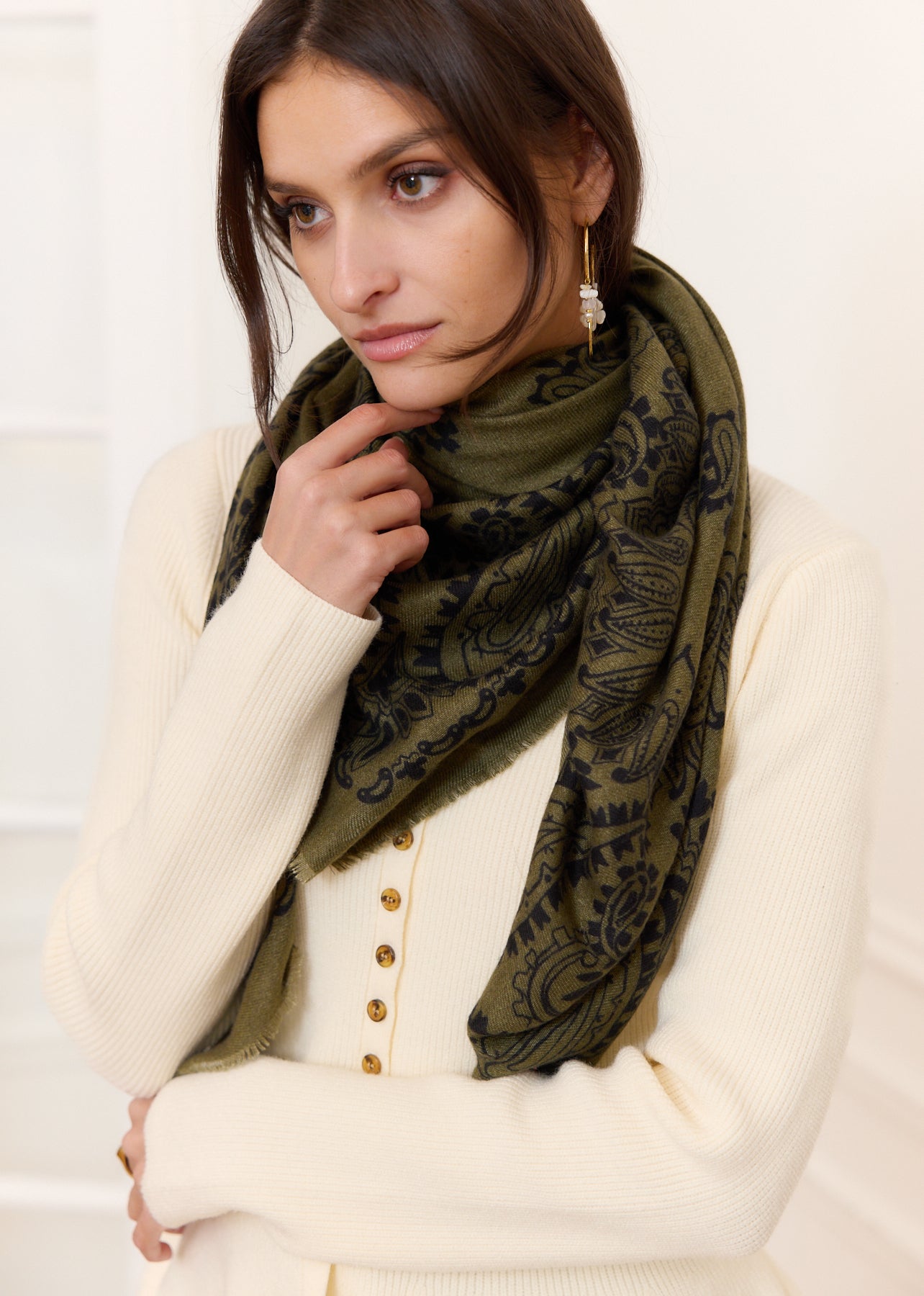 Ila scarf