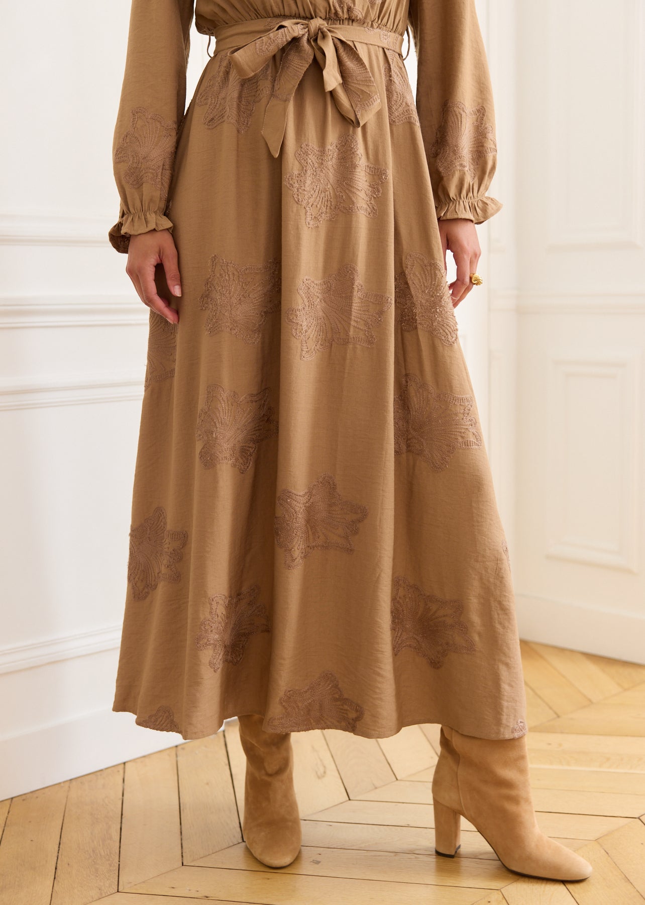 Robe Nora