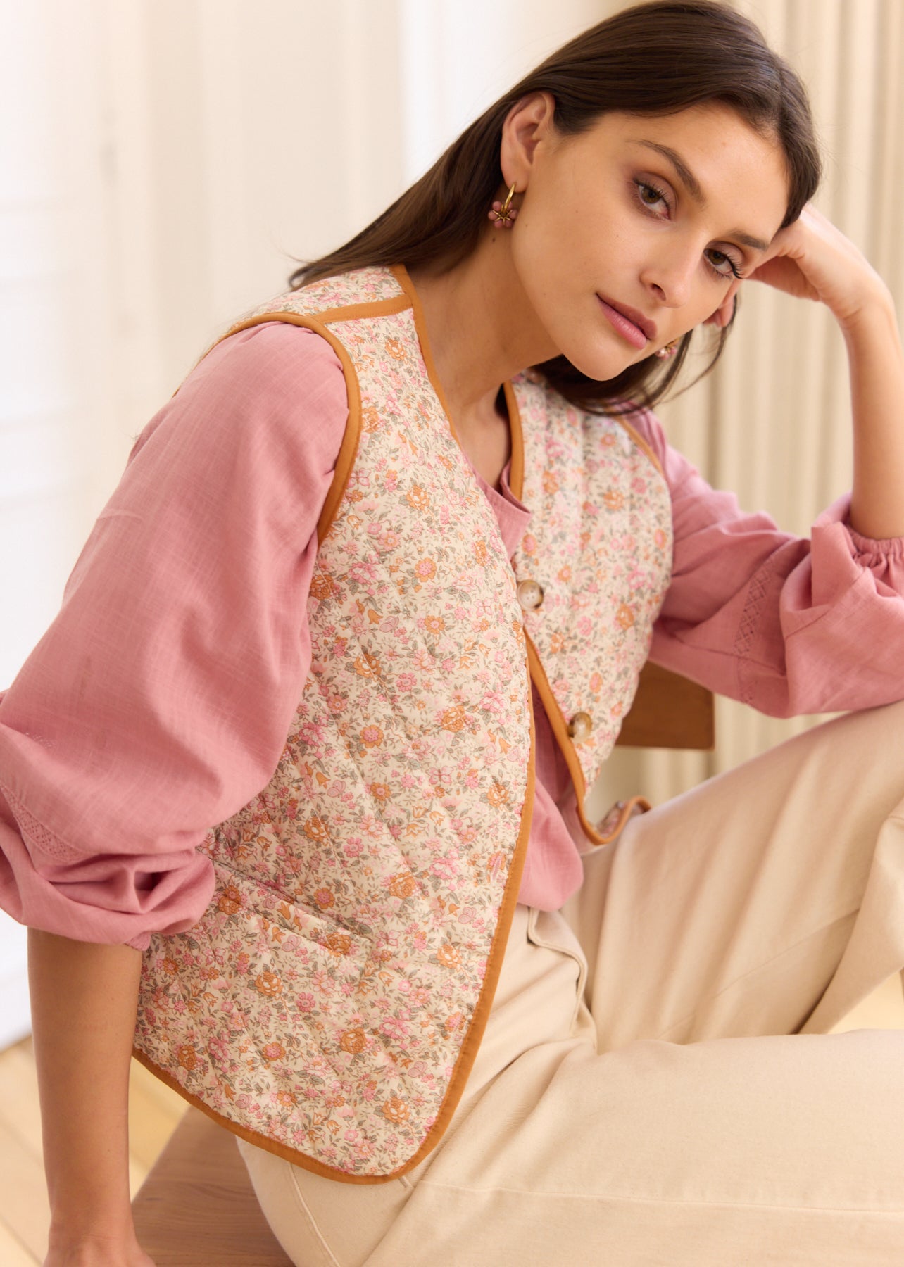 Beige Floral Cotton Quilted V-Neck Vest - Milly | Motus