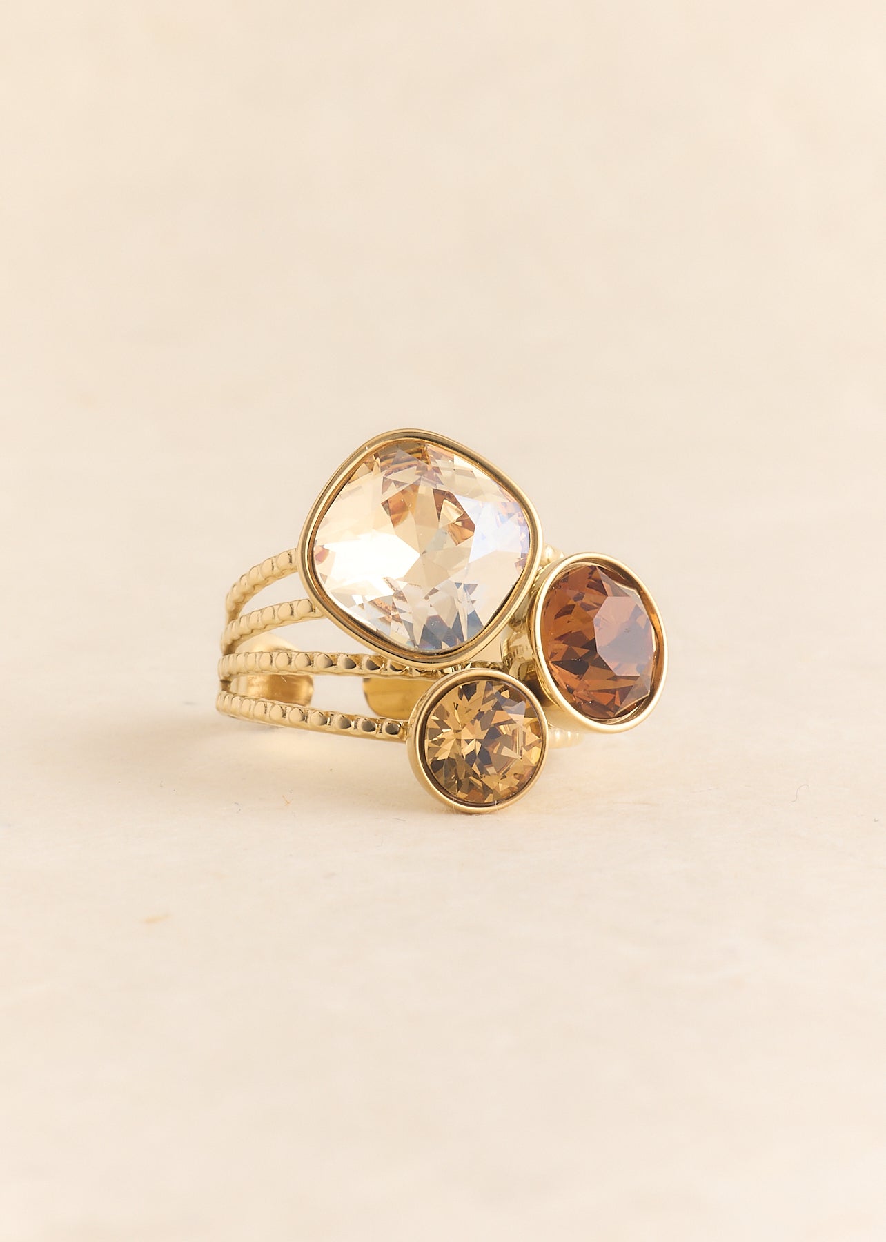 Almaz Ring