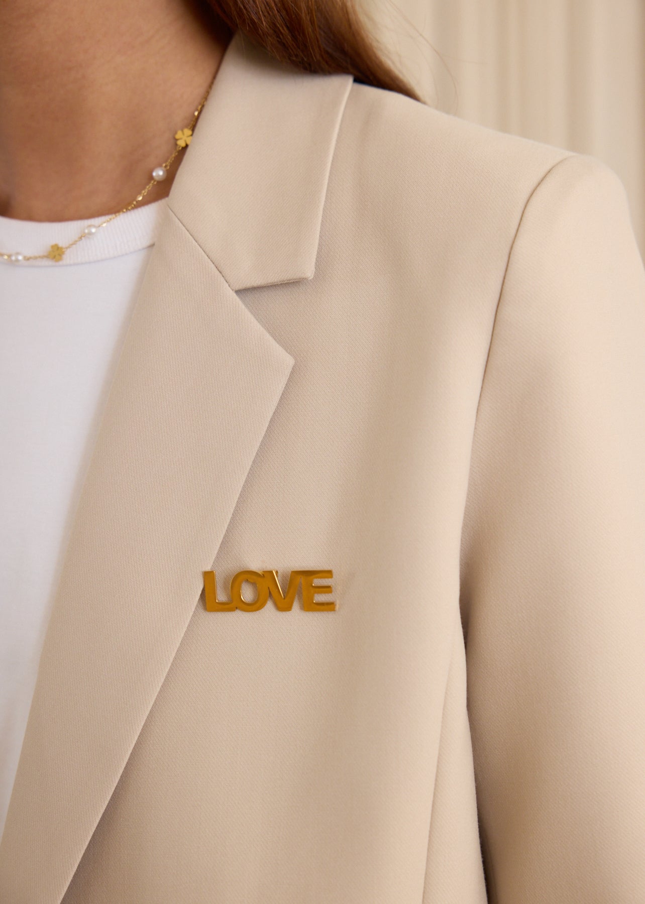 Broche Love