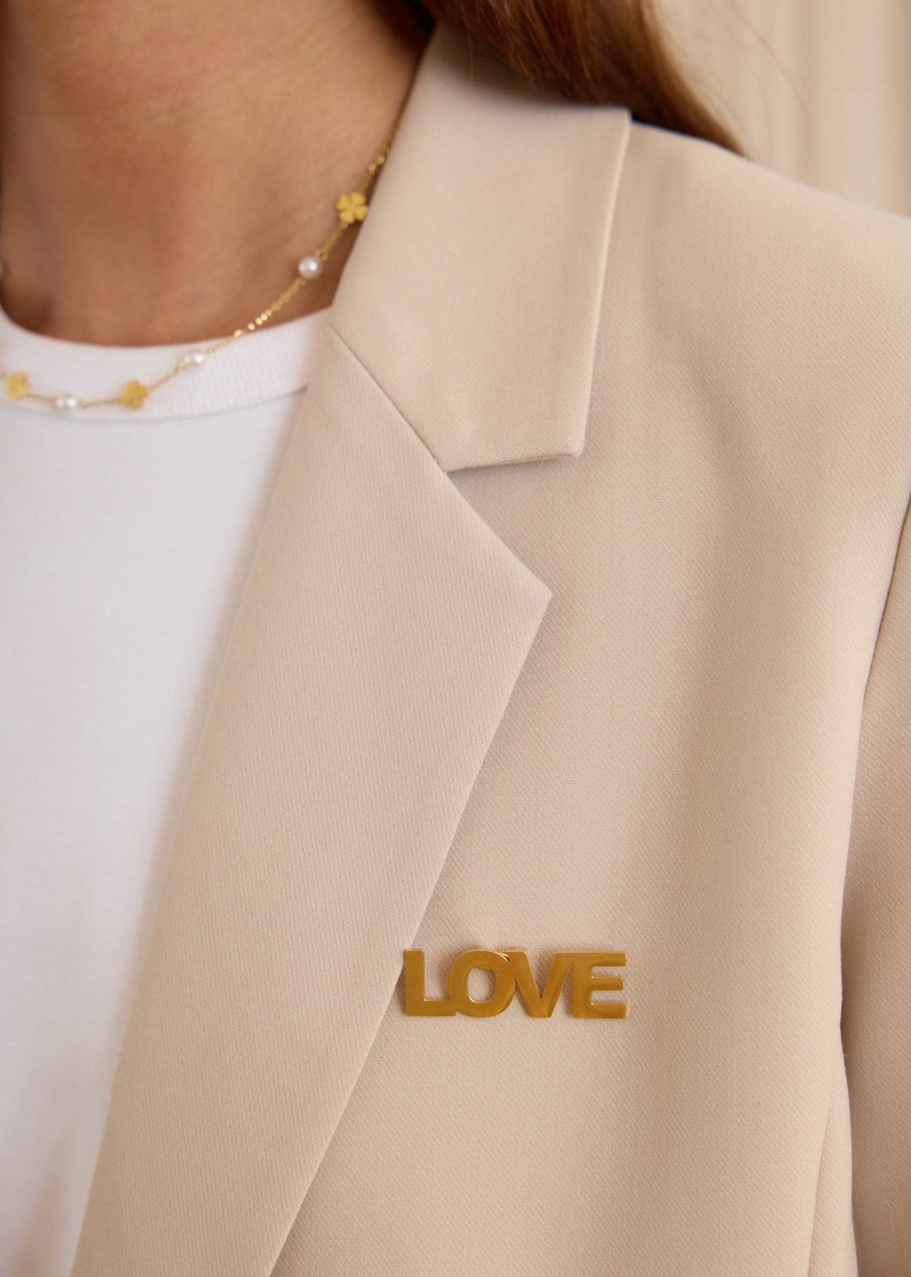 Broche Love