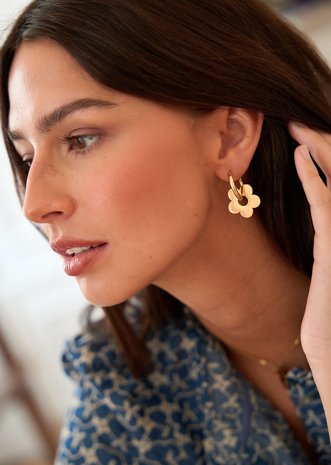 Motus_Boutique_Printemps_Boucles_Oreilles_Lila_Doré_1