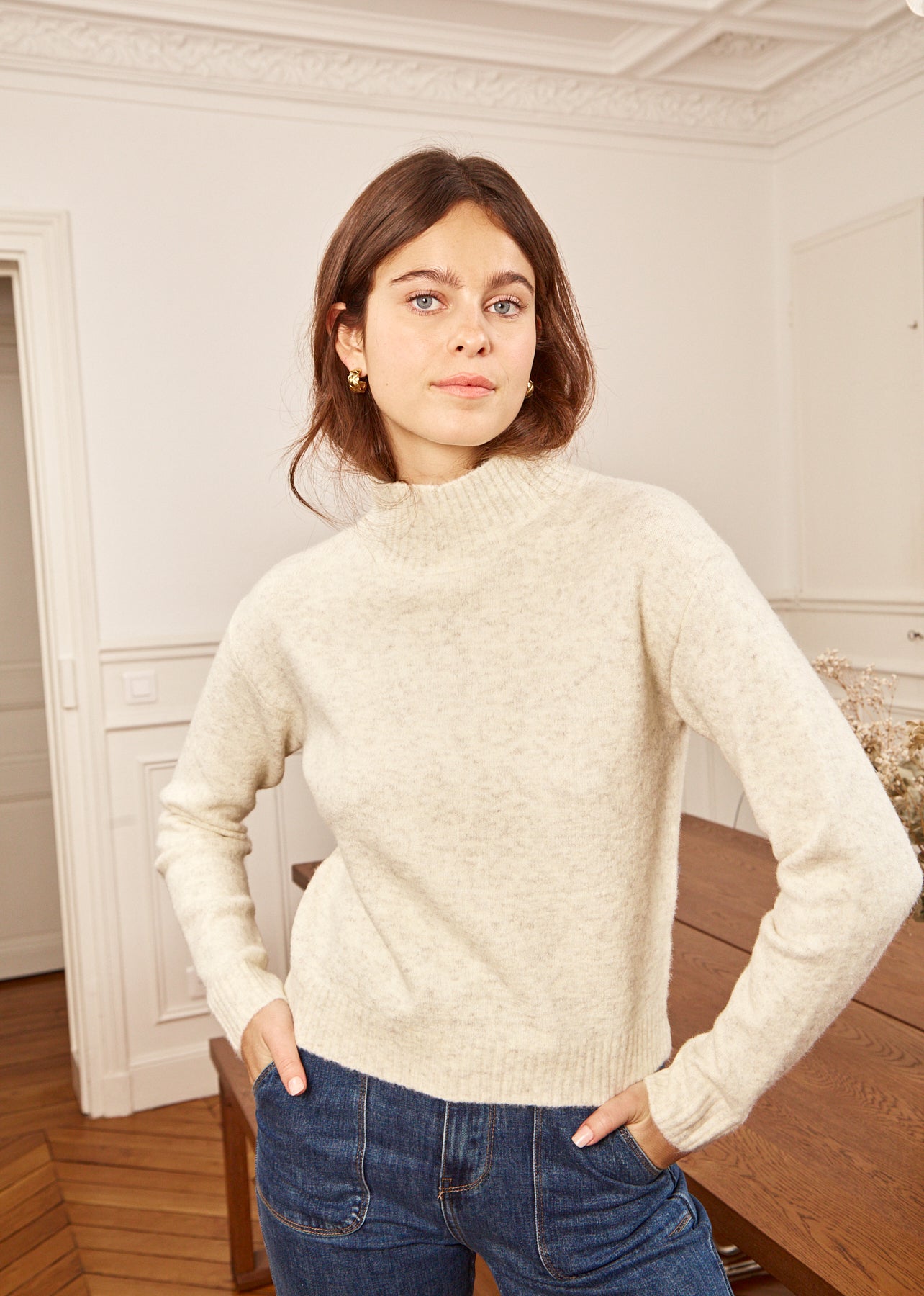 Motus_Boutique_Pull_Mikayla_Gris_7