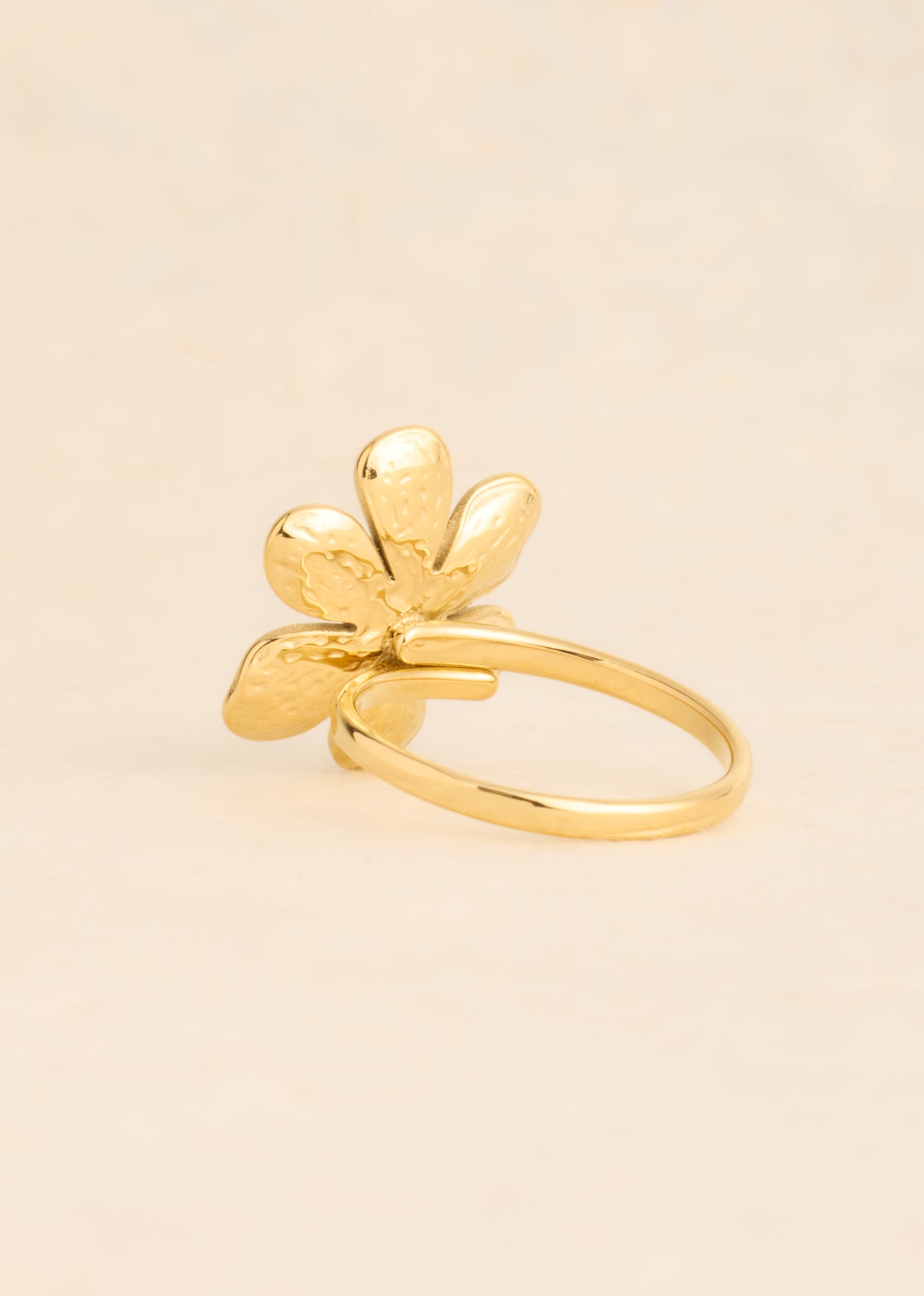 Iris Ring