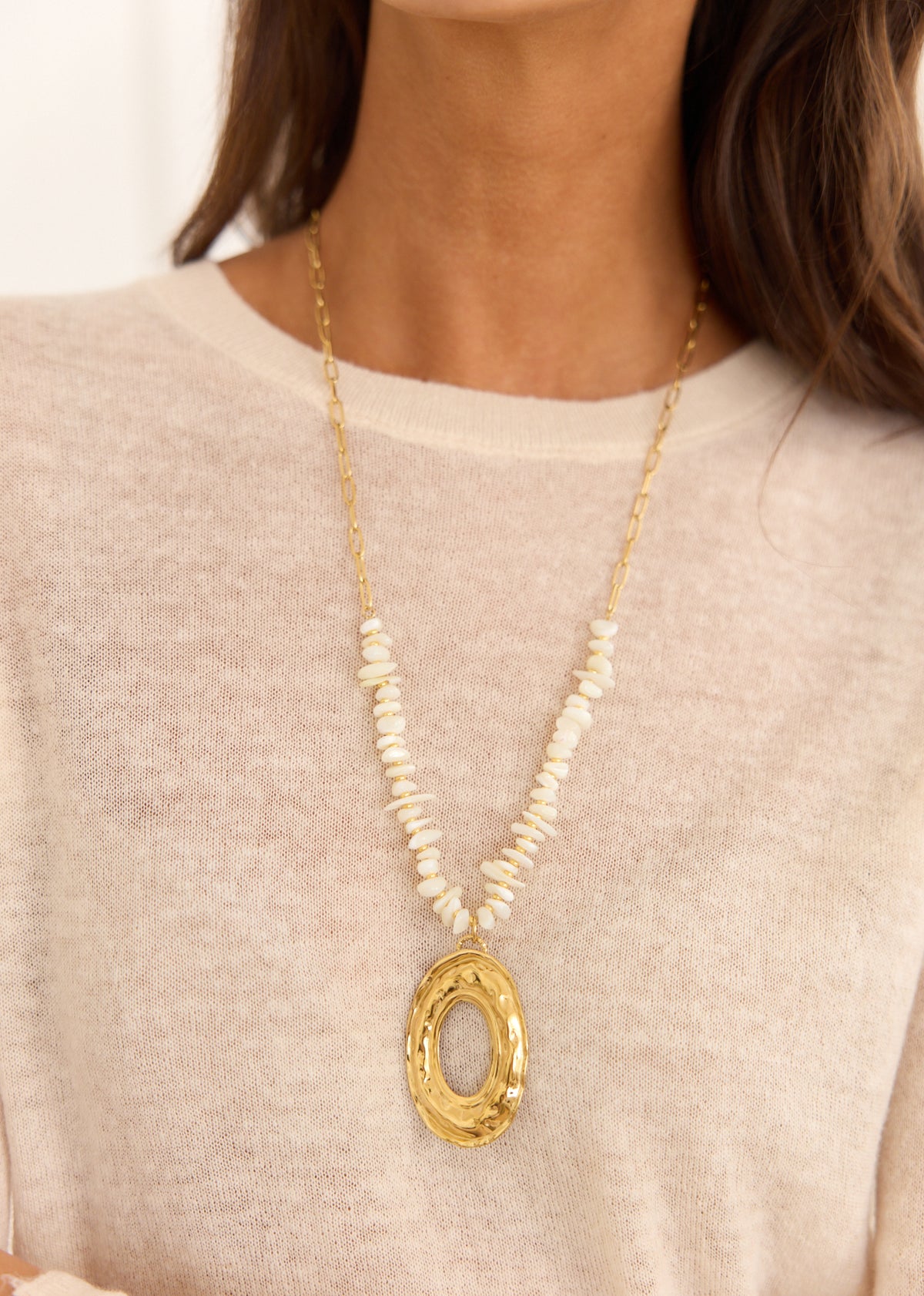 Collier Mira
