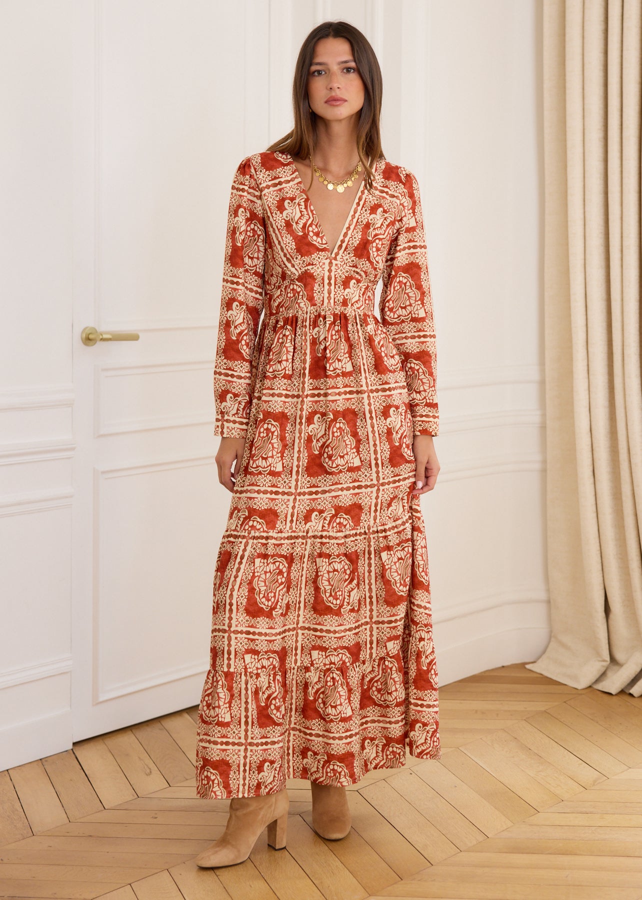Robe Ael