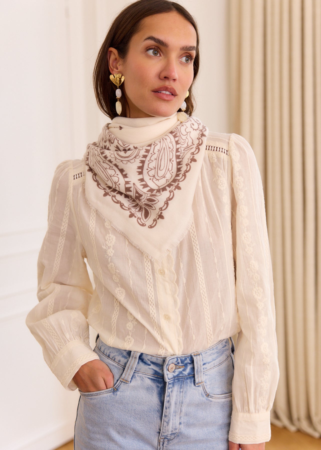 Ila Scarf