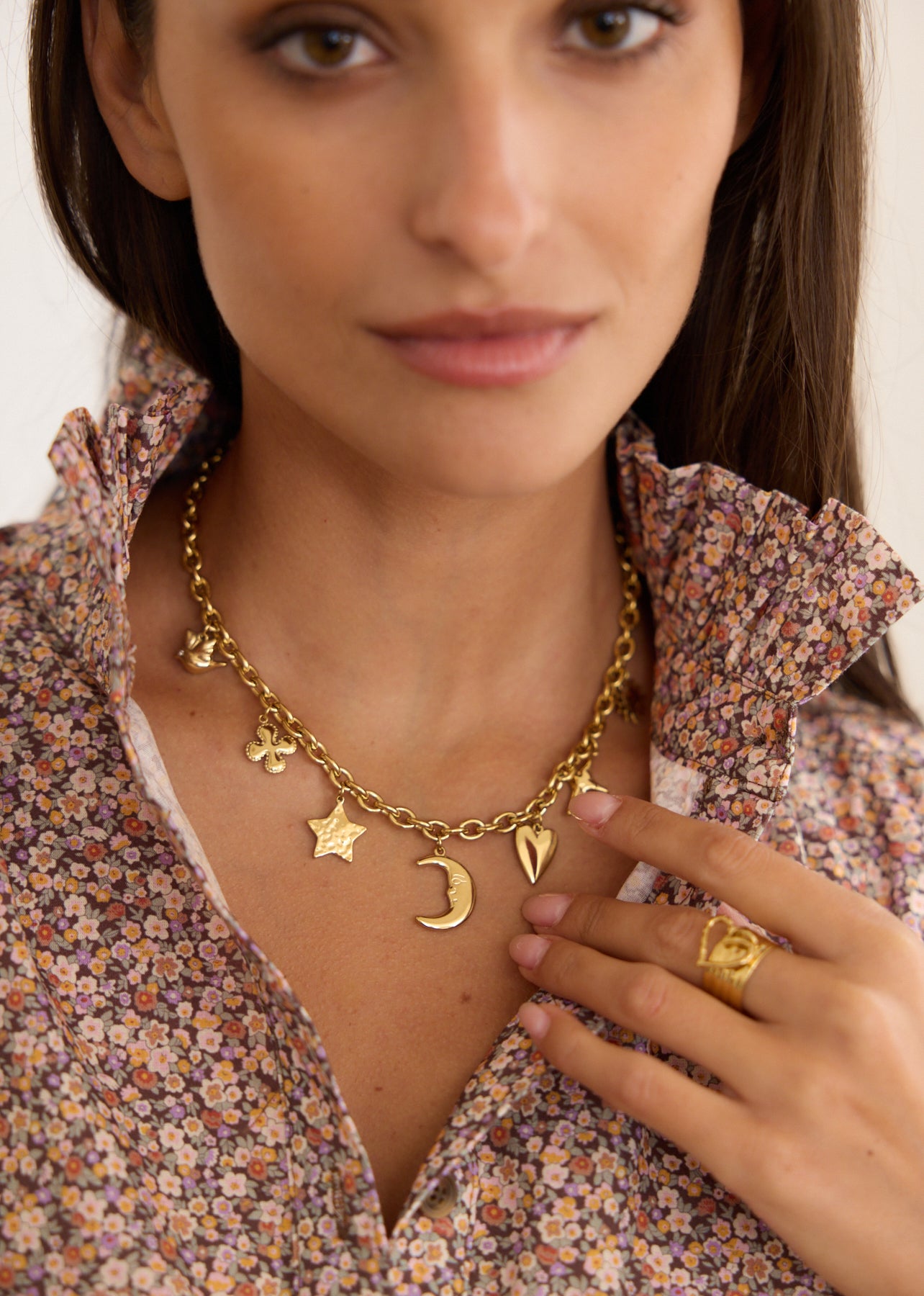Collier Sky