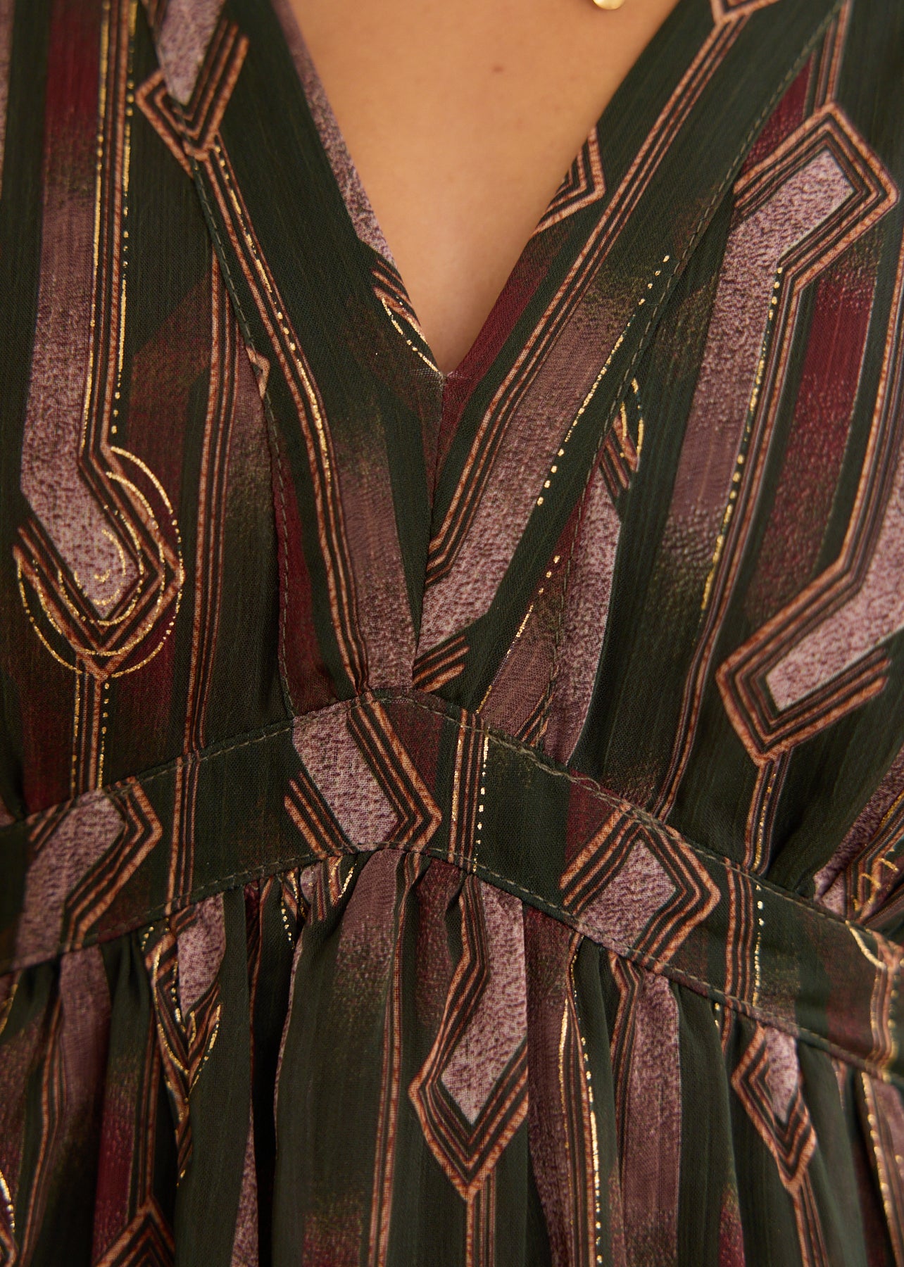 Robe Cressida