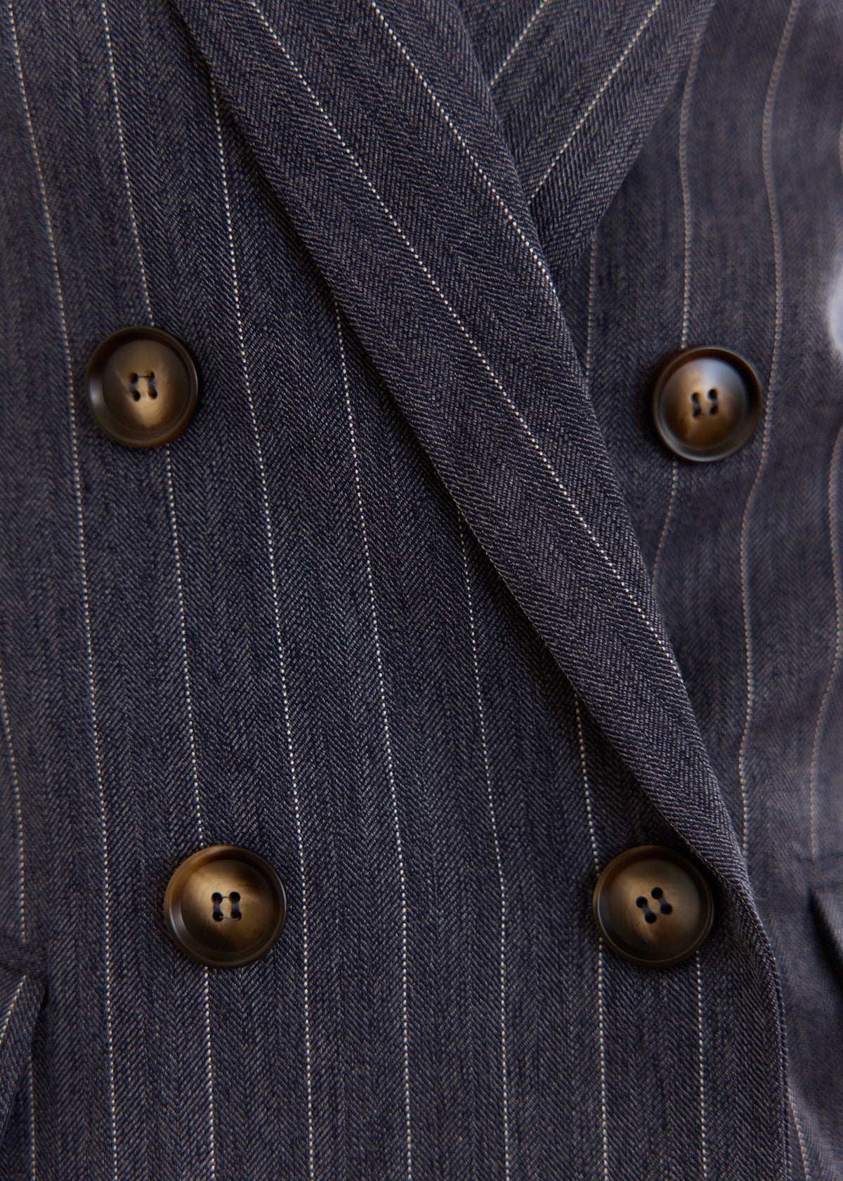 Blazer Lucas