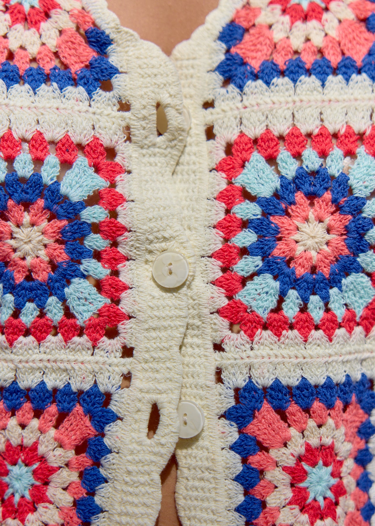 Rosa Vest