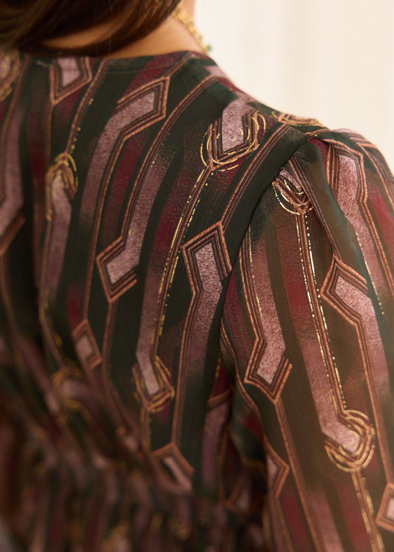 Robe Cressida