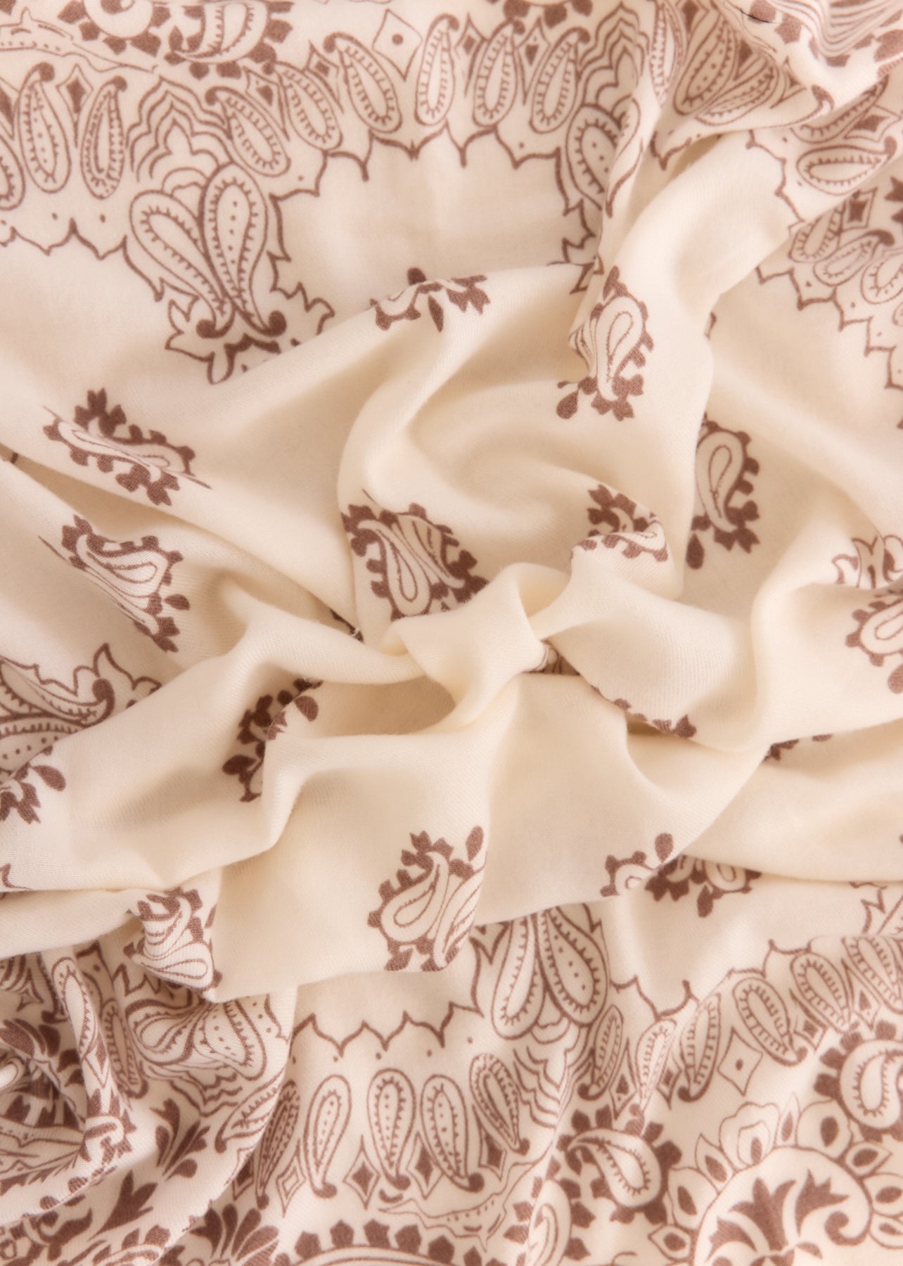 Ila Scarf