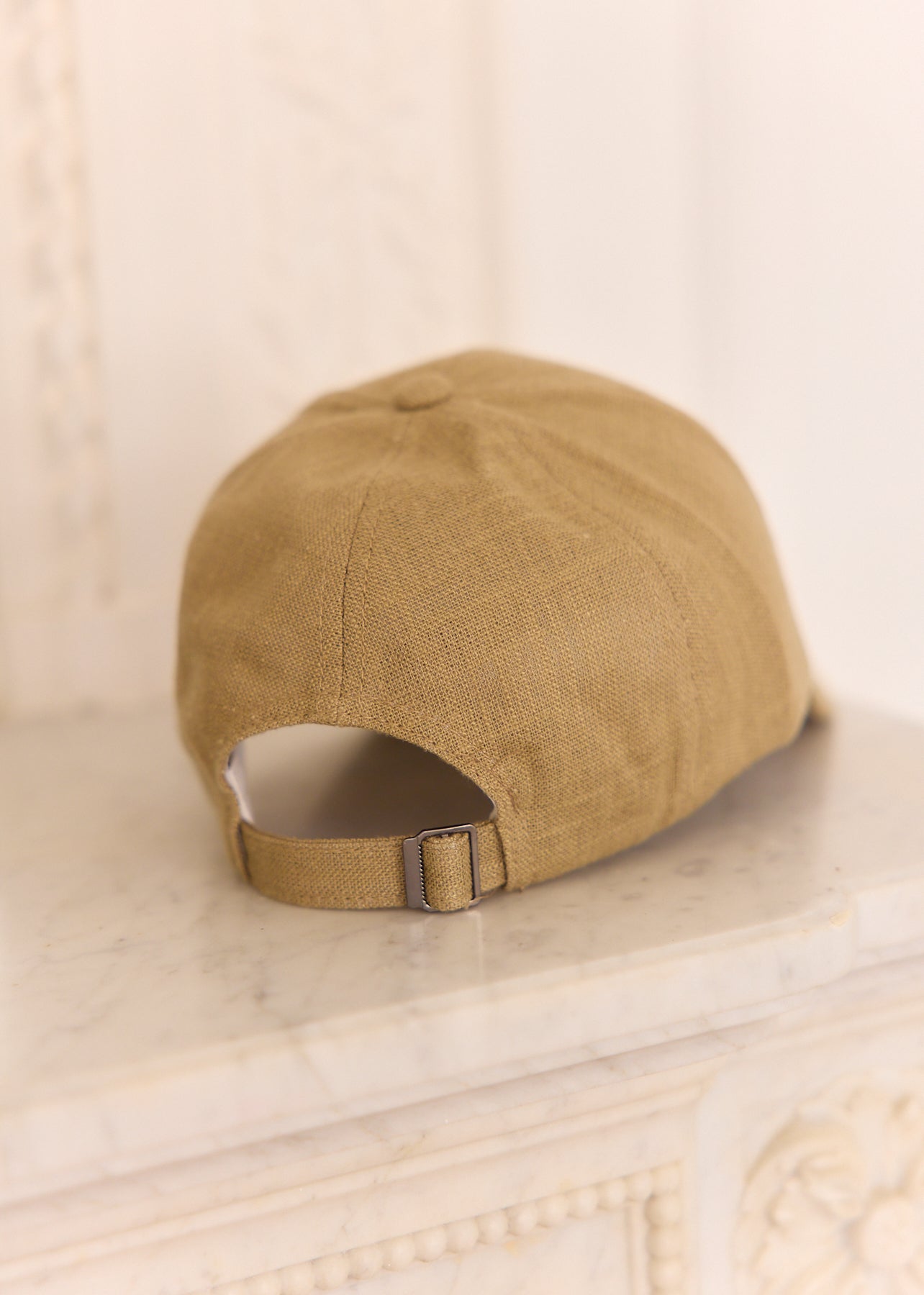 Isia Cap