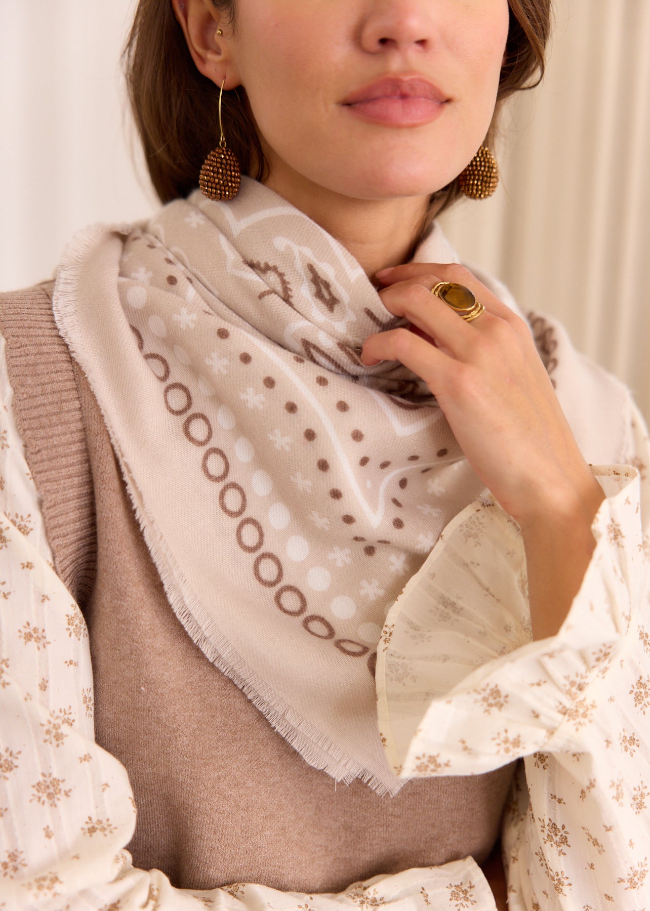 Kléo Scarf