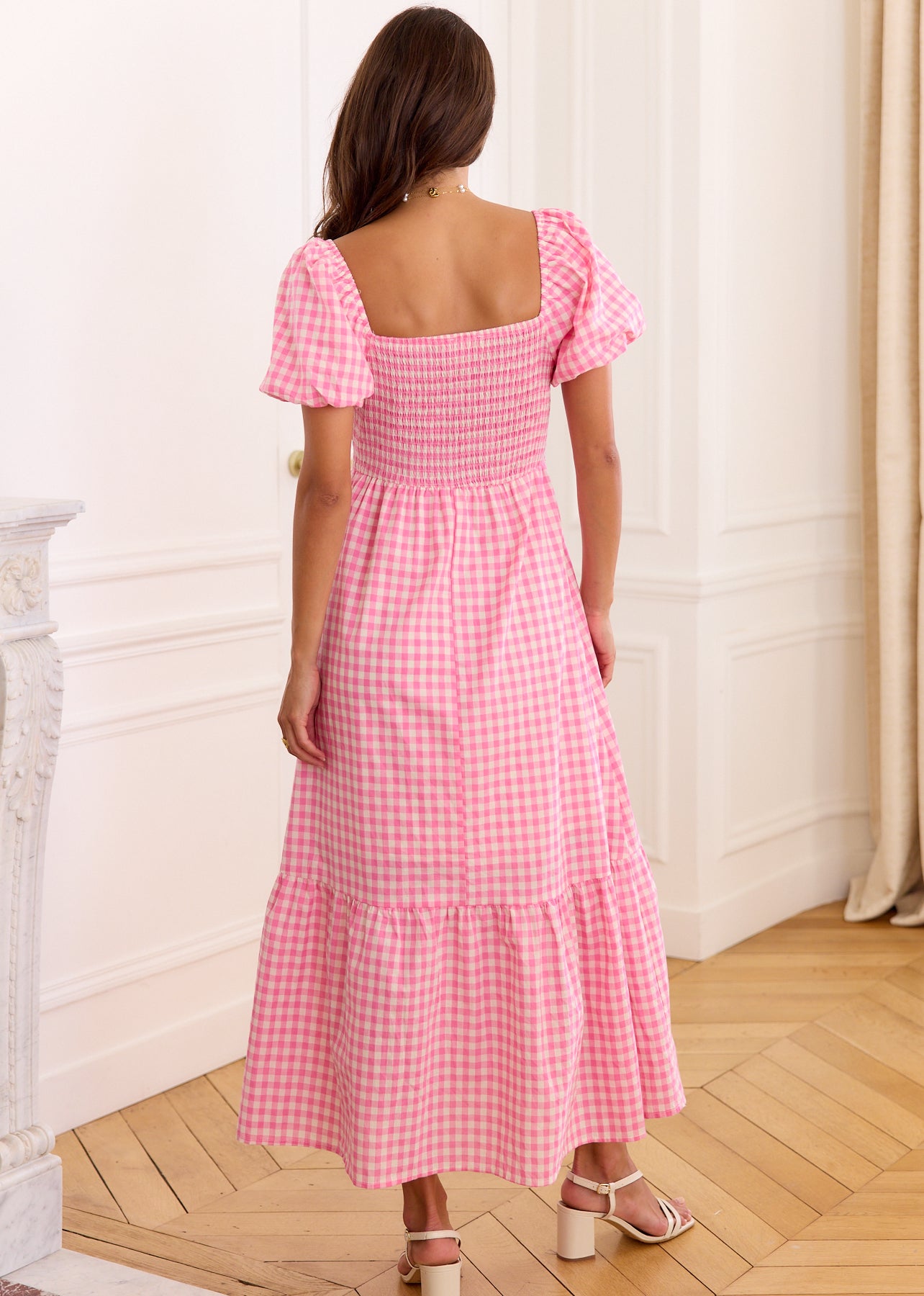 Robe Tina