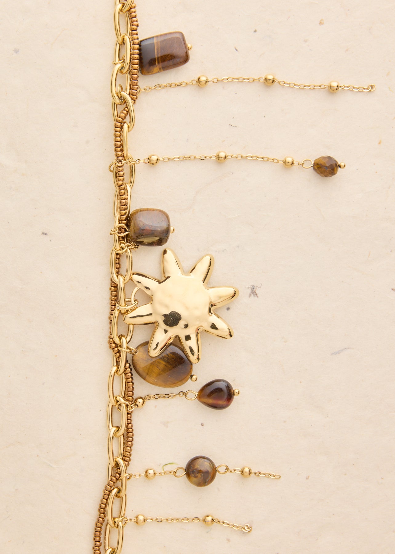Collier Helmi