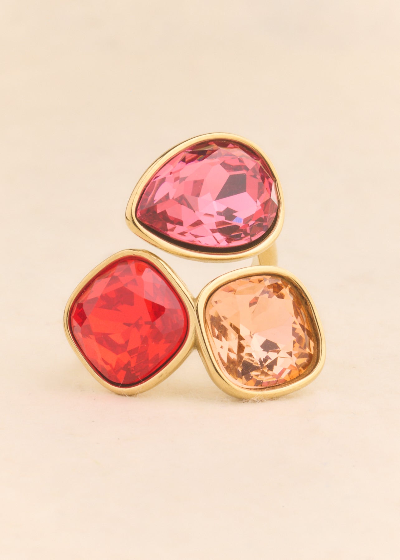 Nora Ring