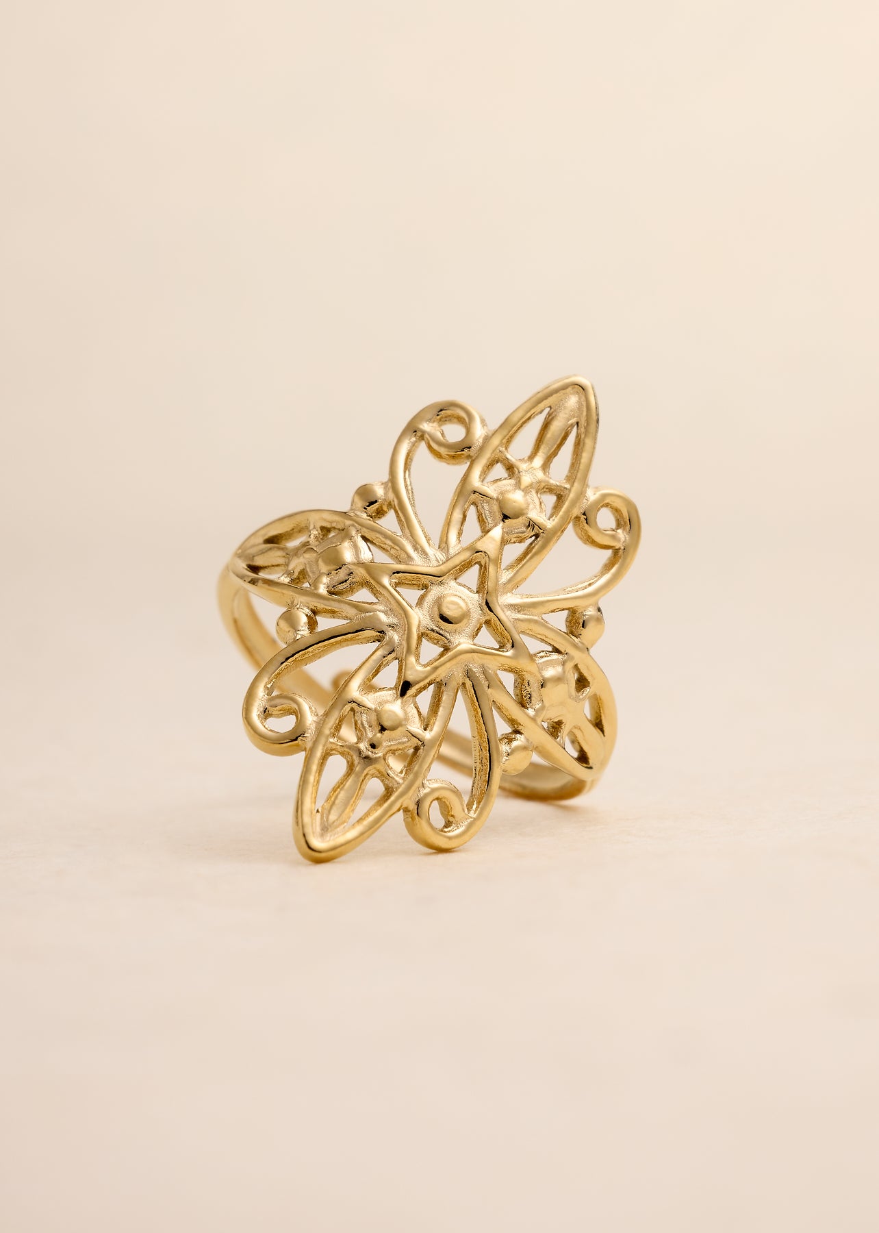 Eleanor Ring