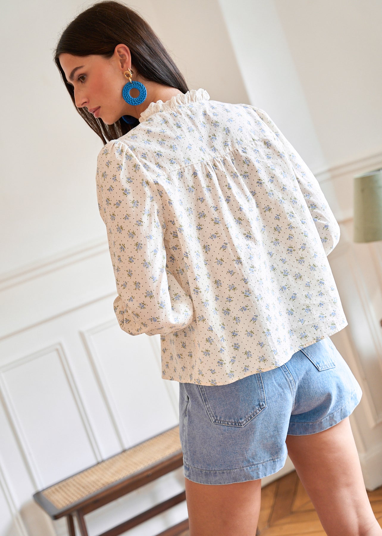 Motus_Boutique_Printemps_Blouse_Paula_Fleurie_Bleu_Ecru_4