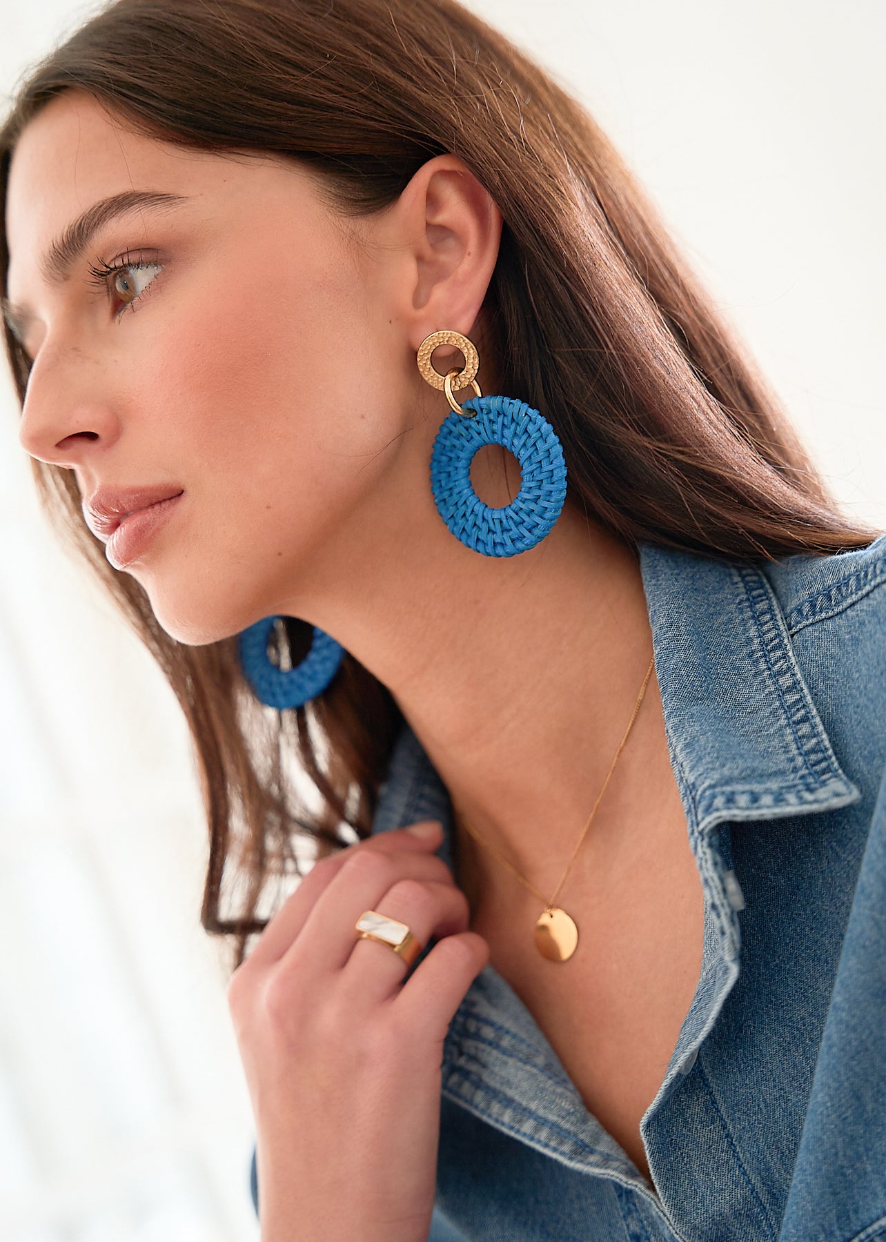 Motus_Boutique_Printemps_Boucles_Oreilles_Gala_Bleu_2