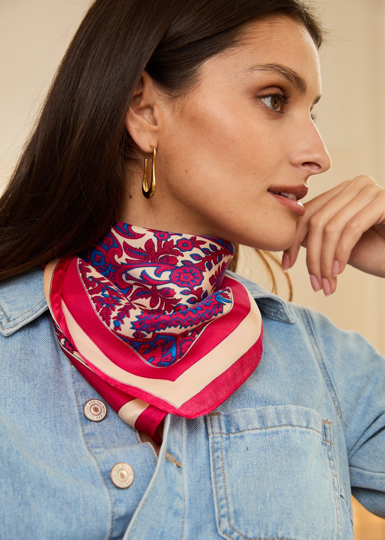 Motus_Boutique_Printemps_Foulard_Loeiza_Fushia_2