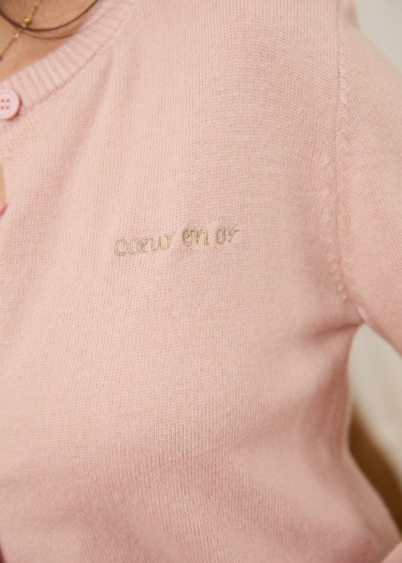 Motus_Boutique_Printemps_Gilet_Coeur_En_Or_Rose_4